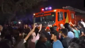 फर्नीचर मार्केट में लगी आग