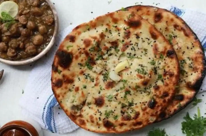 अमृतसरी कुलचे