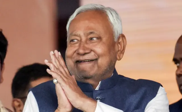 नीतीश कुमार