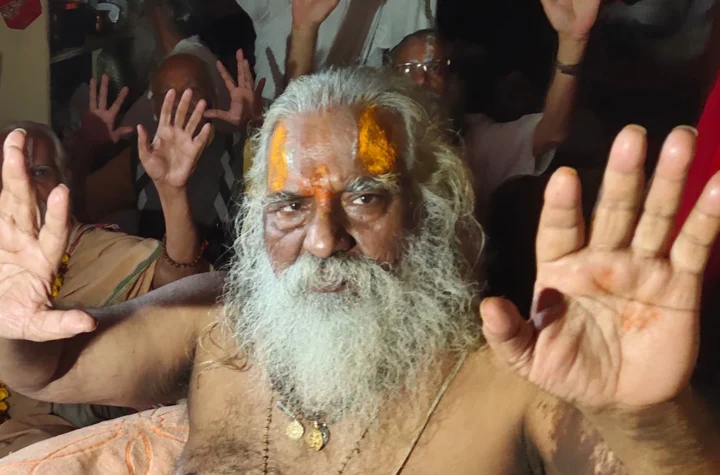 नृत्य गोपाल दास