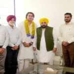 Former Indian cricketer Manpreet Singh ‘Goni’ and international gold medalist Kunar join AAP