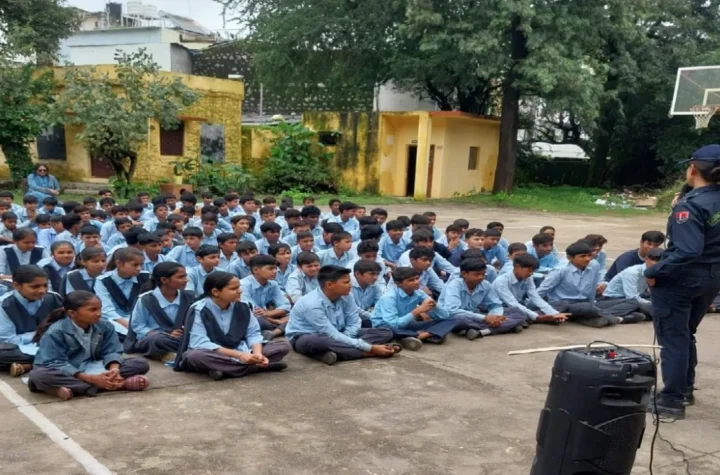 युद्ध नशेआं विरुद्ध