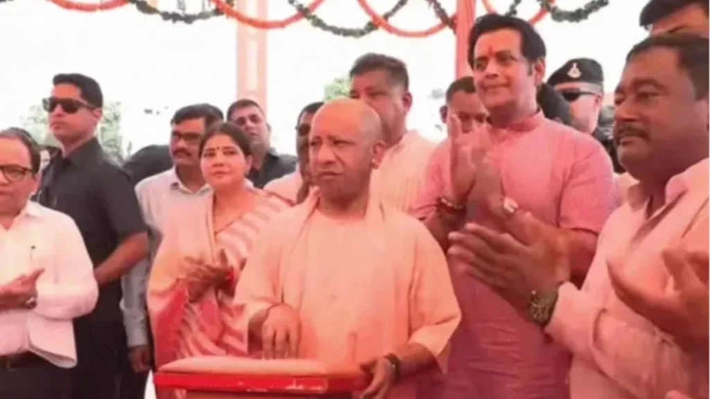 सीएम योगी