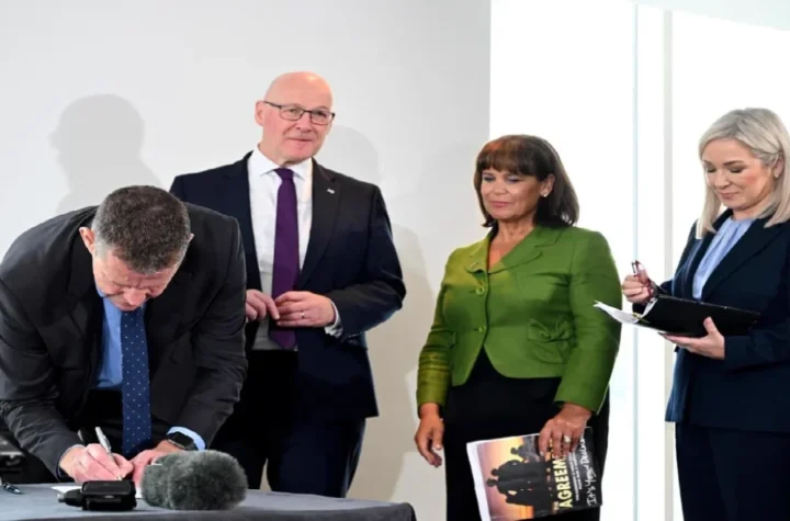 UK-Break MOU Sign