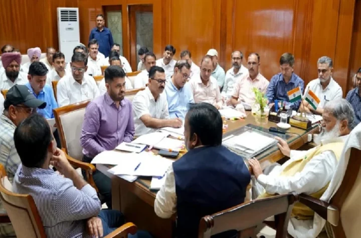 anil vij meeting