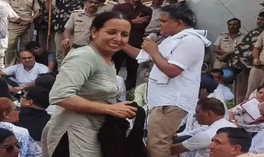 गेस्ट टीचर्स